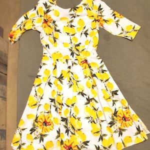 Lemon dress size small